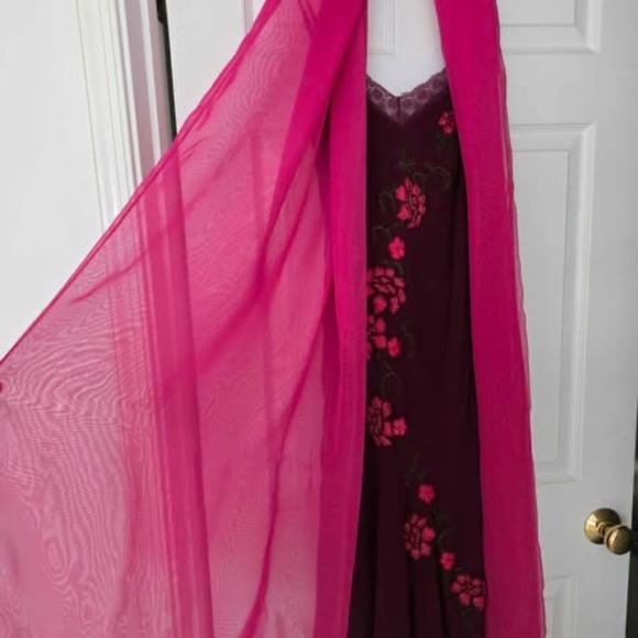 Sue wong Maroon Floral Maxi Dress 100% Silk with free pink silk shall - Picture 12 of 13